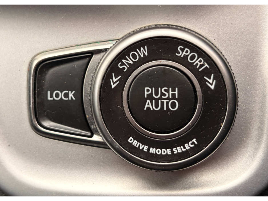 2017 Suzuki Vitara - image 19