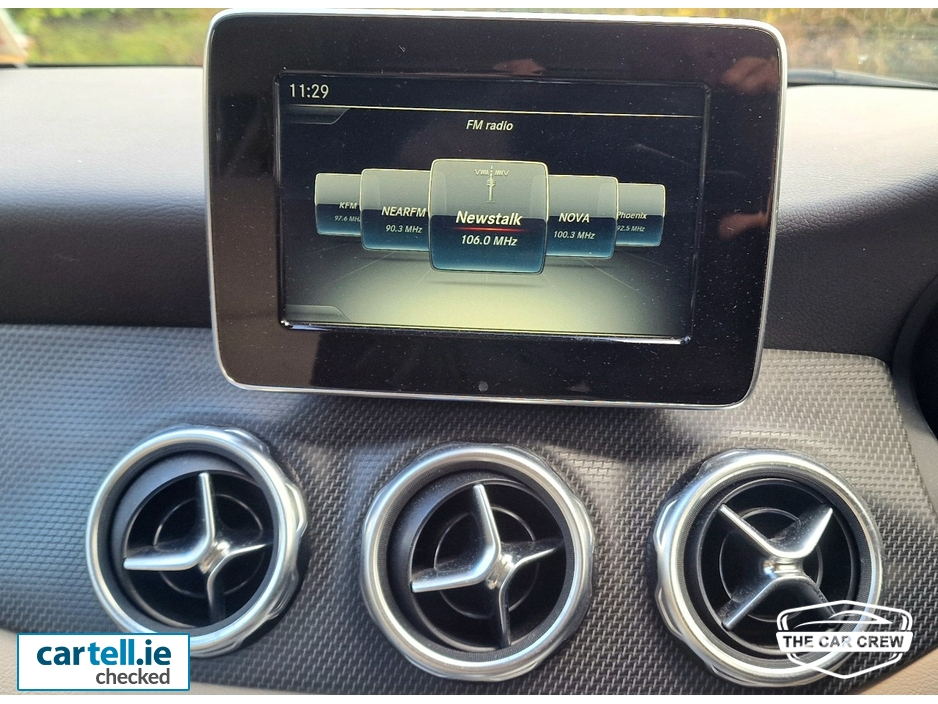 2017 Mercedes-Benz GLA Class - image 19