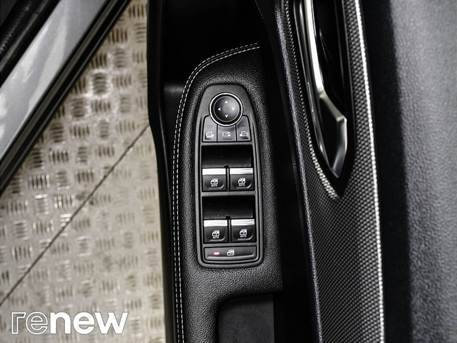 2023 Renault Arkana - image 21