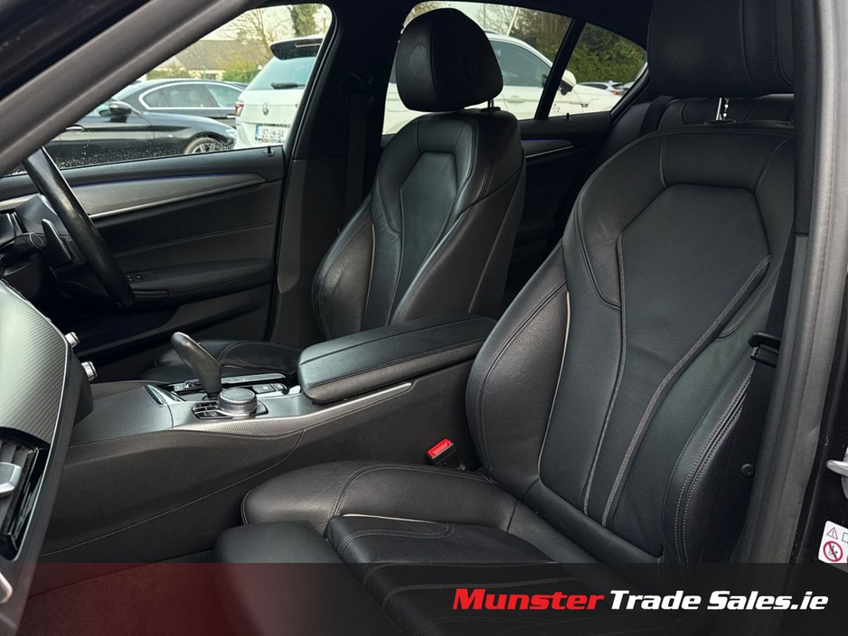2018 BMW 5 Series - image 9