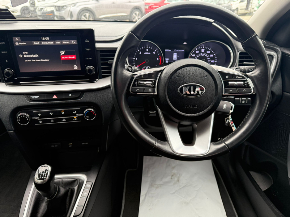 2021 Kia Ceed - image 12