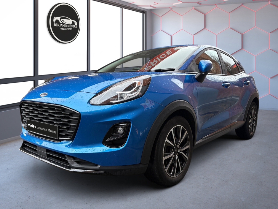 2023 Ford Puma - image 2