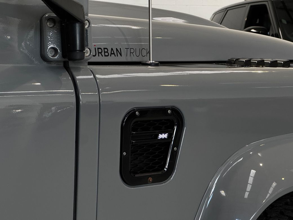 2015 Land Rover Defender TD XS UTILITY WAGON #87