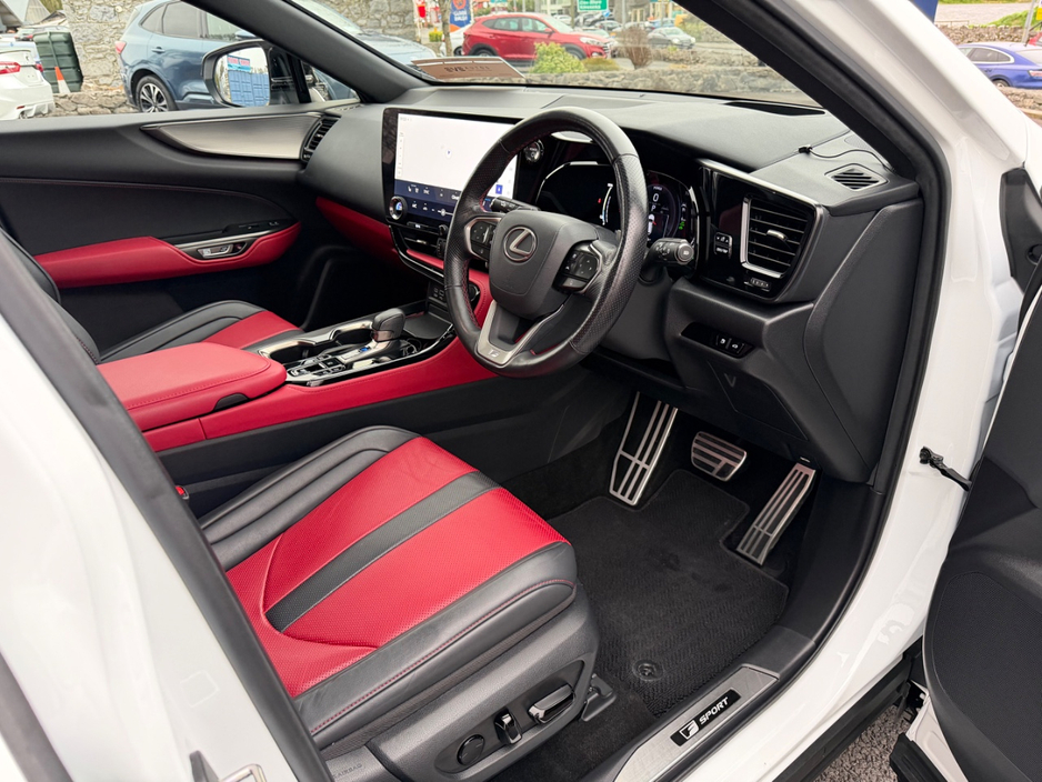 2023 Lexus NX 450 h+ - image 2