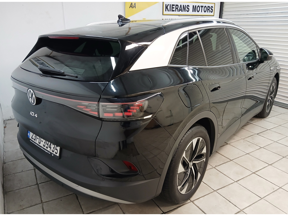 2023 Volkswagen ID.4 - image 3