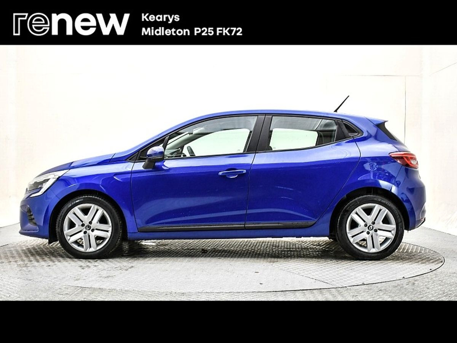 2022 Renault Clio Dynamique TCe 90 €15,990