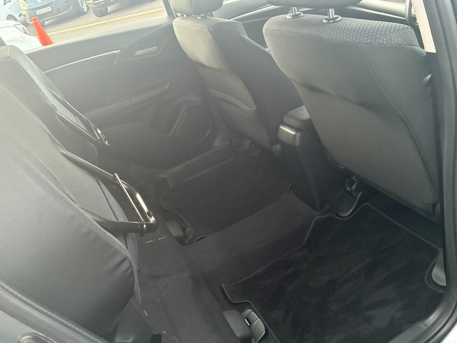 2020 Honda Jazz - image 31