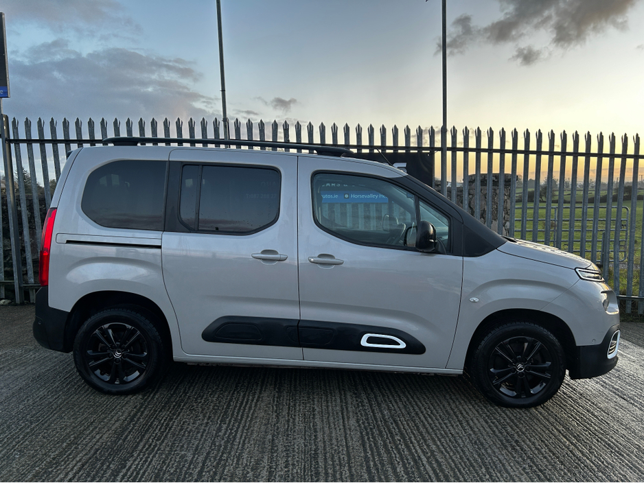 2020 Citroen Berlingo Multispace Automatic HDI €29,995