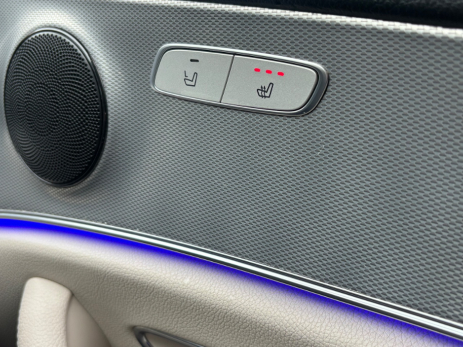 2017 Mercedes-Benz E Class - image 12