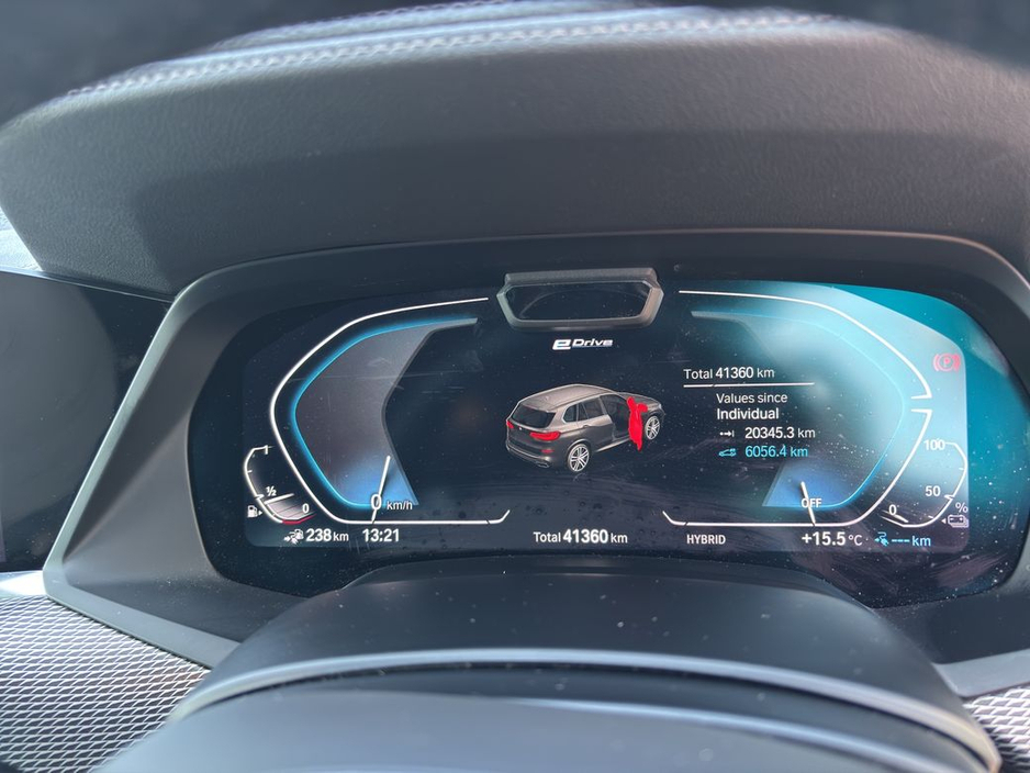 2021 BMW X5 - image 13