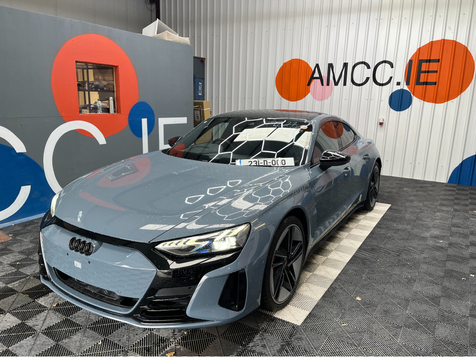 2023 Audi e-tron GT quattro - image 6