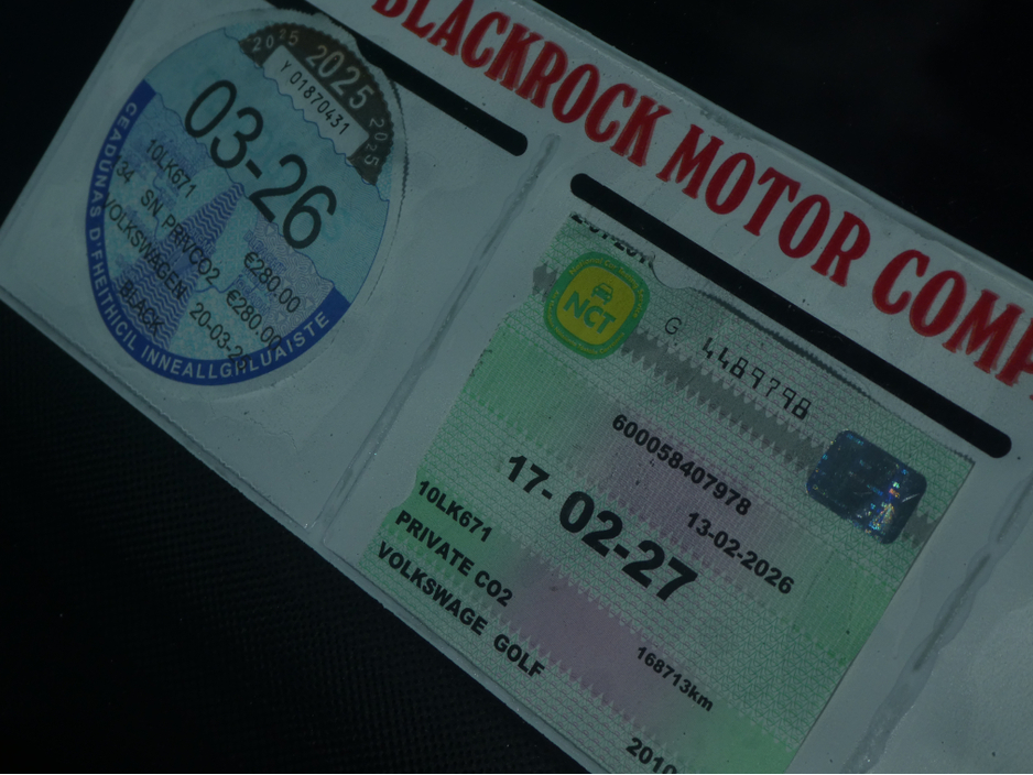 2010 Volkswagen Golf - image 15