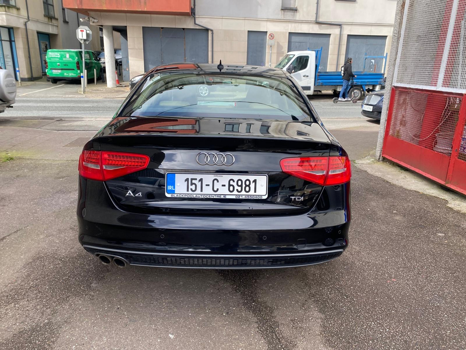 2015 Audi A4 - image 2