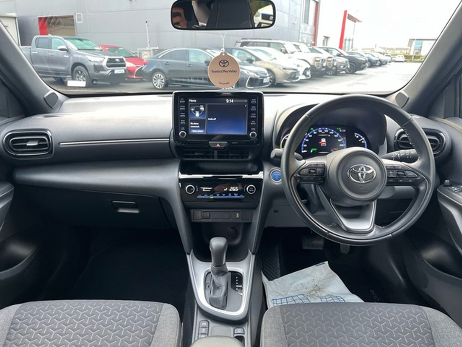 2023 Toyota Yaris Cross YARIS CROSS LUNA SPORT €27,450