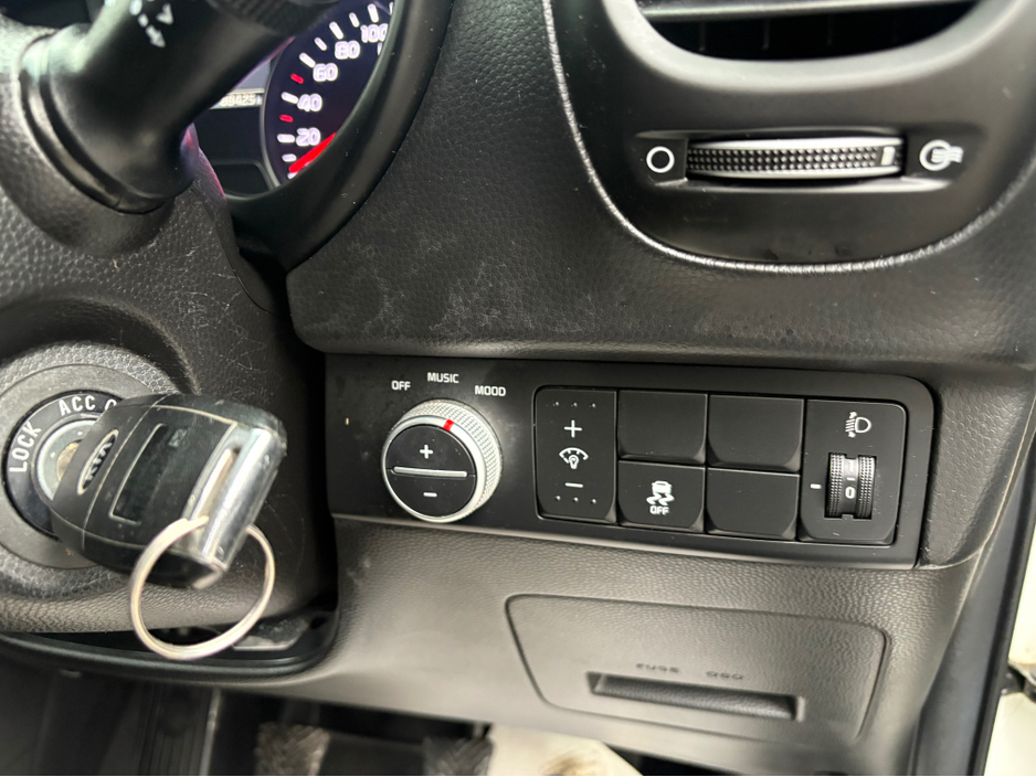 2018 Kia Soul - image 18