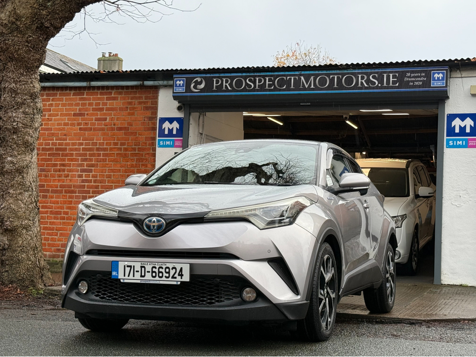 2017 Toyota C-HR 1.8 Hybrid Automatic, Only 54kms! New Nct 12/2027, Apple Car Play, Android Auto, Sat Nav, Parking Sensors, Alloys, A/C, Cruise Control, Half Leather, Heated Seats, Finance Available, SIMI Dealer, €18,950