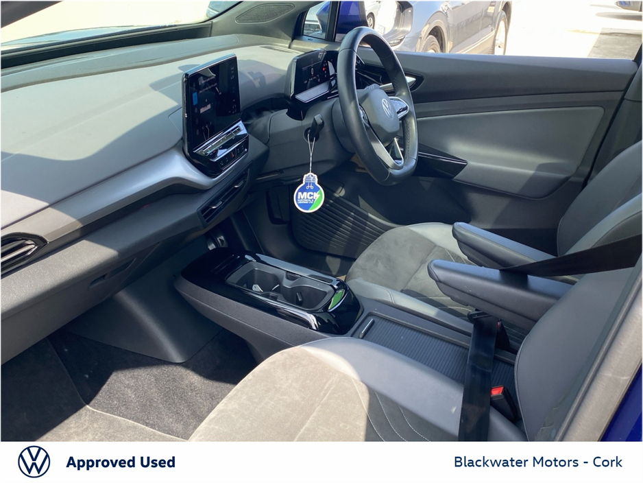 2022 Volkswagen ID.4 - image 22