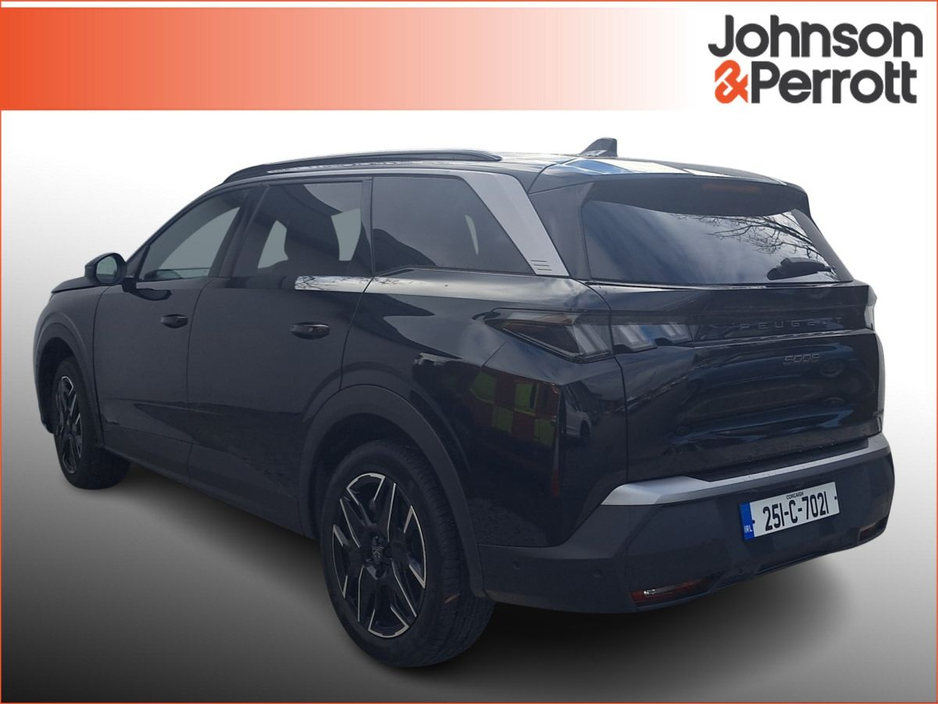 2025 Peugeot 5008 1.2 Hybrid 136bhp E-DCS6 Allure €46,750