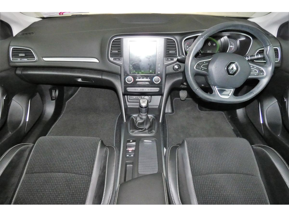 2017 Renault Megane - image 14