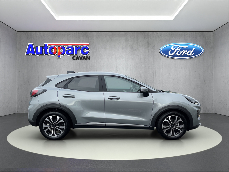 2025 Ford Puma - image 8