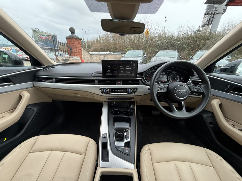 2023 Audi A4 - image 9