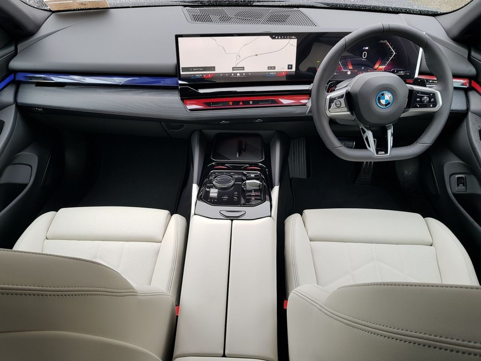 2026 BMW 5 Series 530e M Sport