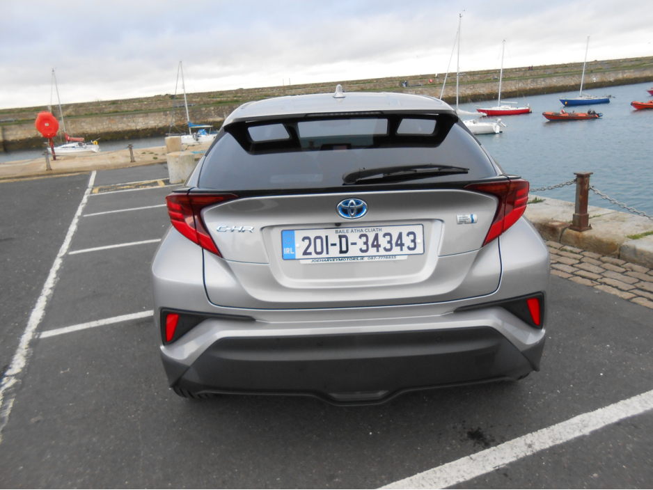 2020 Toyota C-HR - image 6