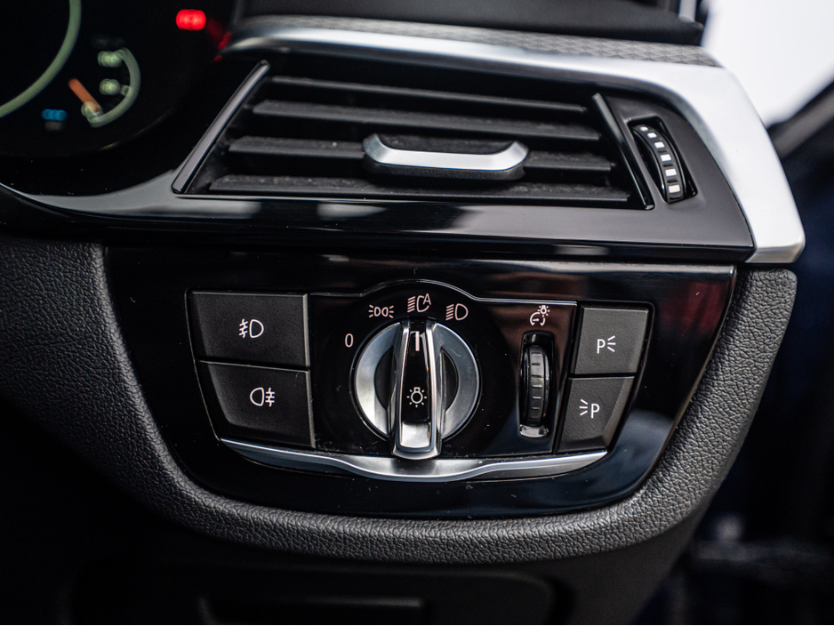 2018 BMW 5 Series 182 BMW 530e M-Sport/High spec/1yr warranty €23,888