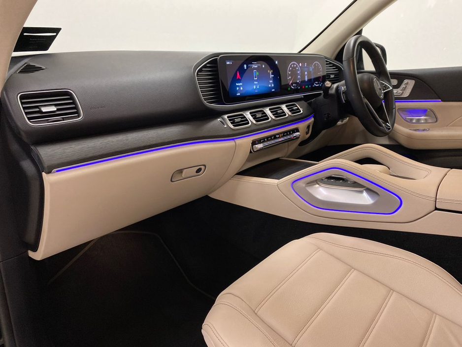 2024 Mercedes-Benz GLE Class - image 6