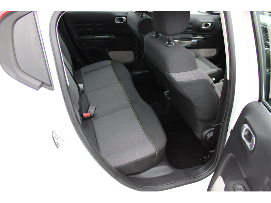 2017 Citroen C3 - image 12