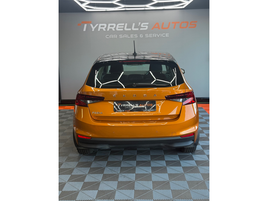 2022 Skoda Fabia - image 8