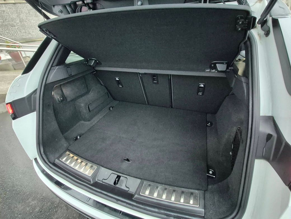 2021 Land Rover Range Rover Evoque R-Dynamic S P300e 1.5 Petrol Plug-In Hybrid Auto, 20'' Alloys, Black Leather Seats - Trade in Price €36, 777. €35,777