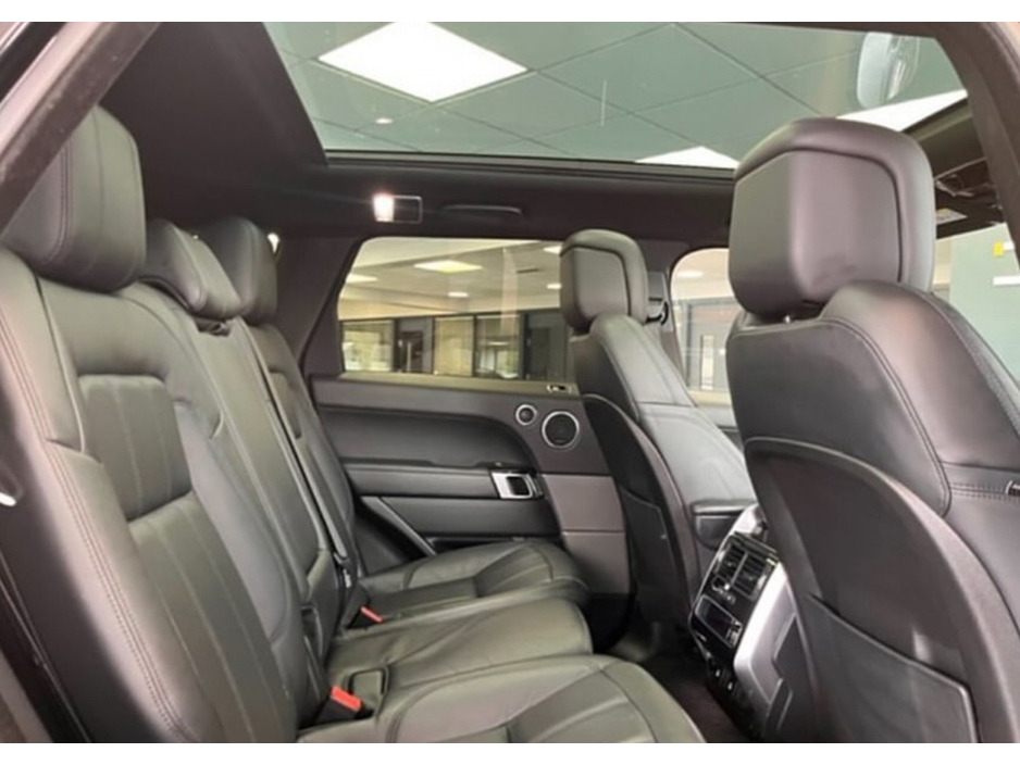 2020 Land Rover Range Rover Sport 2.0 P400E HSE DYNAMIC BLACK €44,900