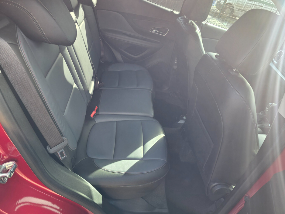 2017 Opel Mokka - image 7