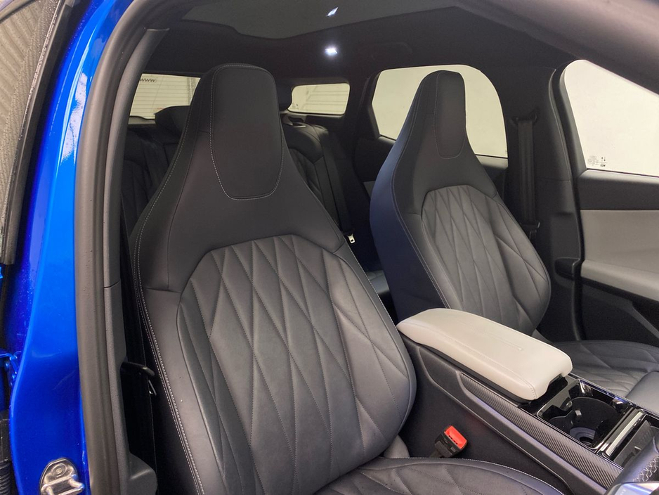 2025 Ford Explorer Premium 77kWh Extended Range RWD €42,995