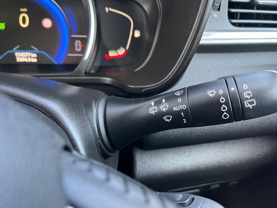 2016 Renault Kadjar - image 11