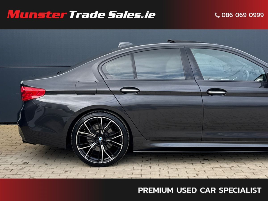 2018 BMW 5 Series - image 5