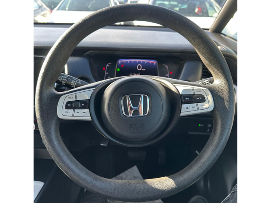 2022 Honda Fit - image 15