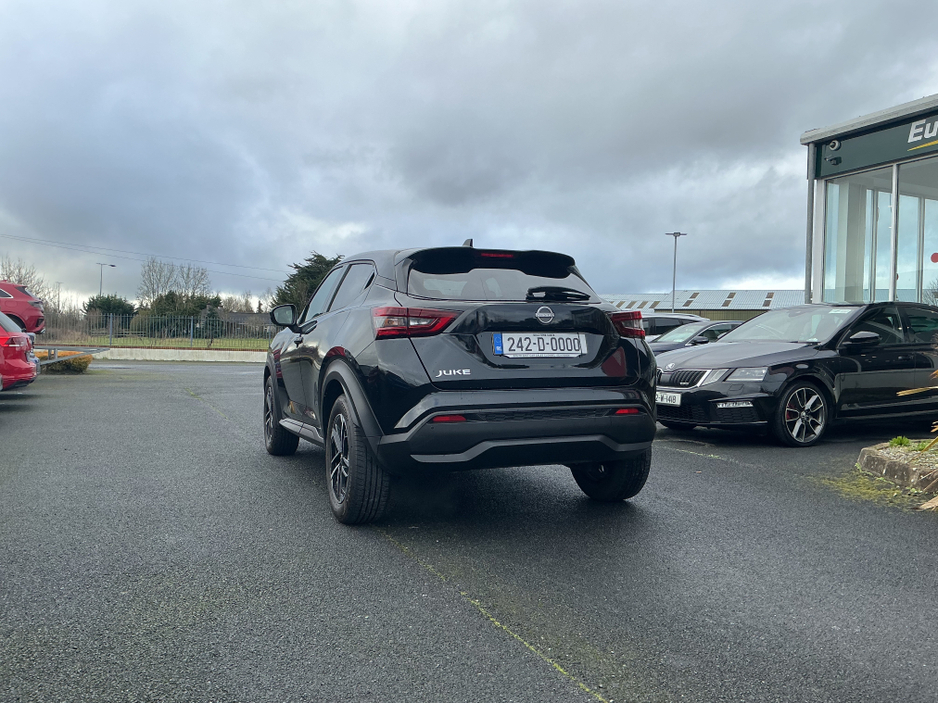 2024 Nissan Juke - image 7
