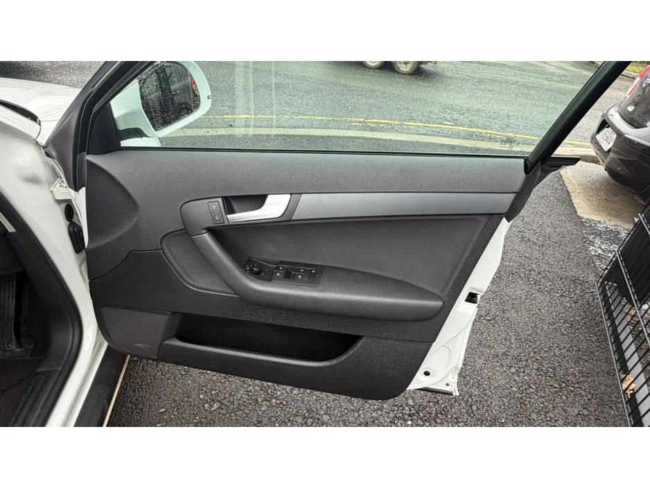 2010 Audi A3 - image 10