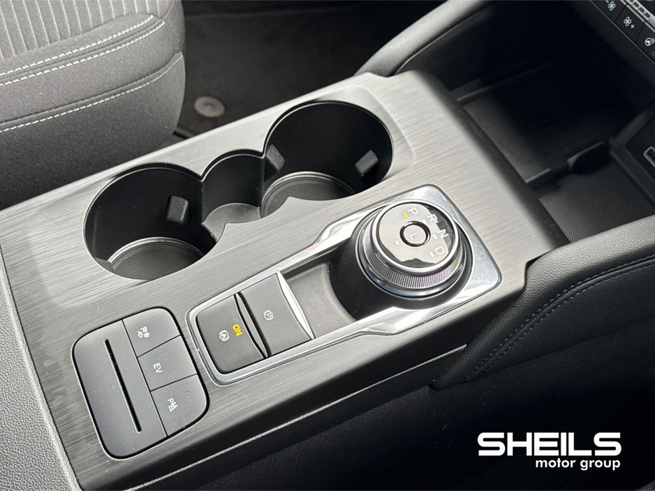 2023 Ford Kuga - image 19