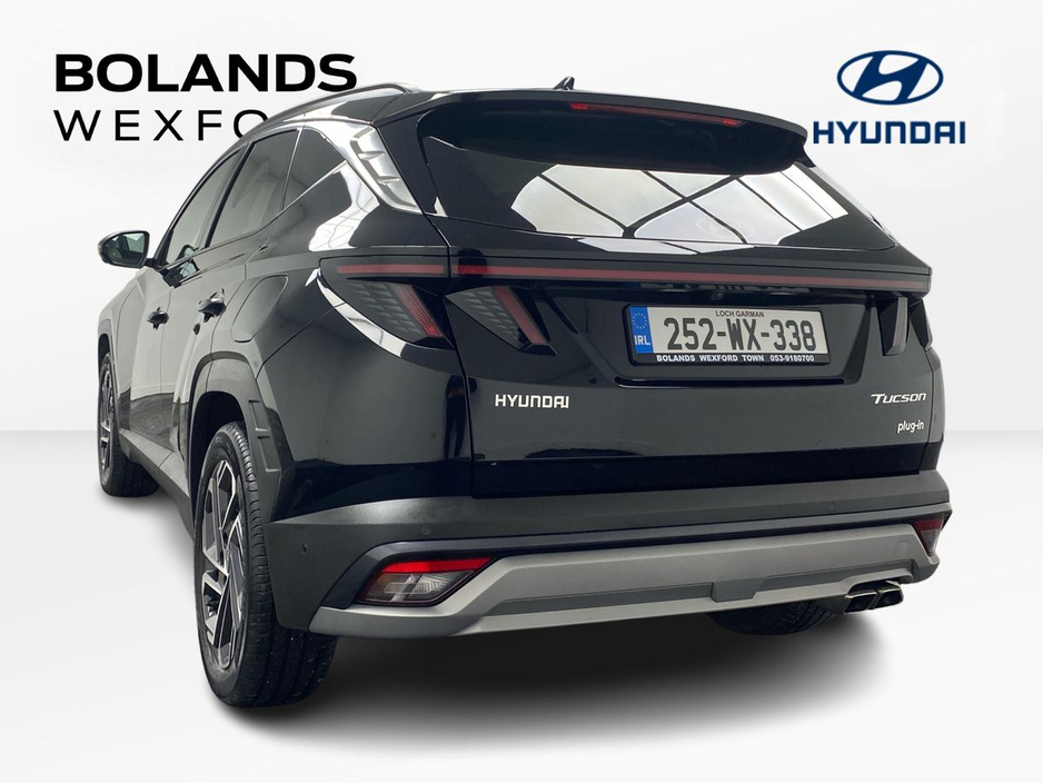 2025 Hyundai Tucson - image 3