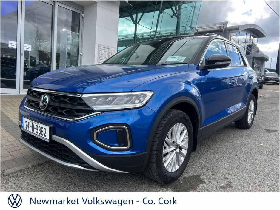 2024 Volkswagen T-Roc - image 17