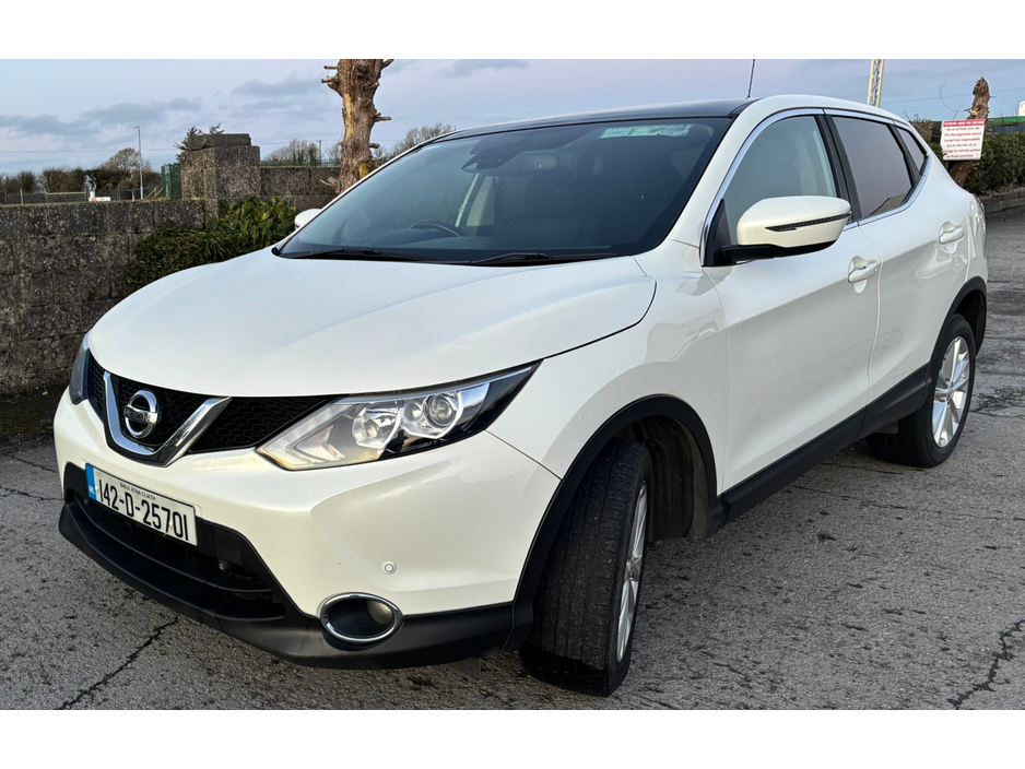 2014 Nissan Qashqai  €7,995