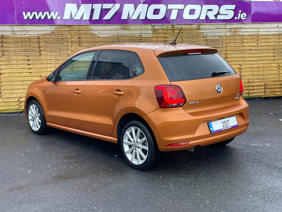 2017 Volkswagen Polo  €13,950