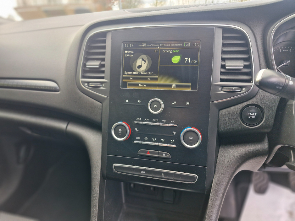 2019 Renault Megane - image 21