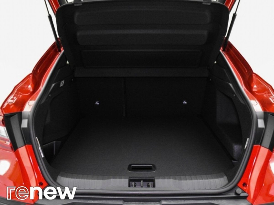 2022 Renault Arkana - image 12