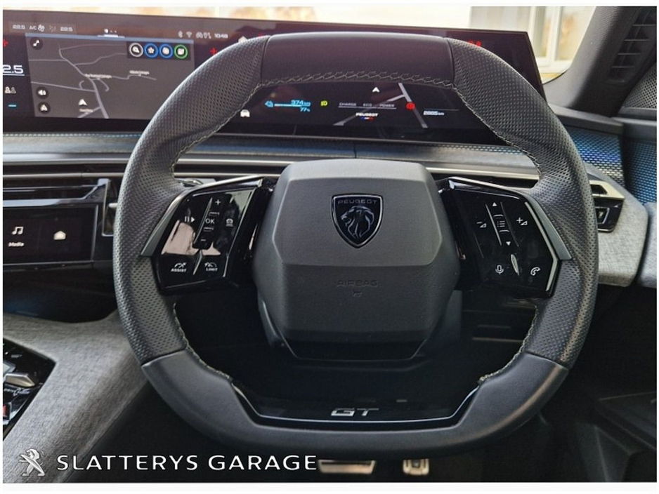 2025 Peugeot 3008 - image 11