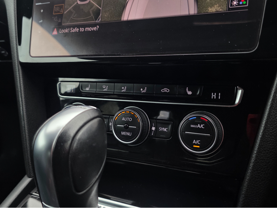 2018 Volkswagen Arteon - image 27