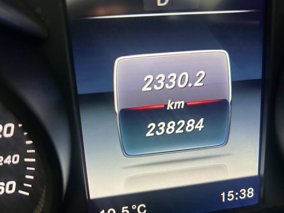 2016 Mercedes-Benz C Class - image 19